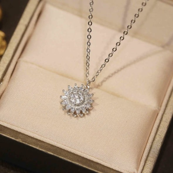 Rotatable Sunflower Necklace