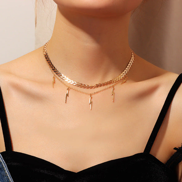 Elegant Pearl Choker