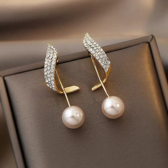 Pearl Drop Earrings