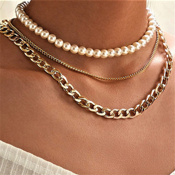 Chain and Pearls Necklace