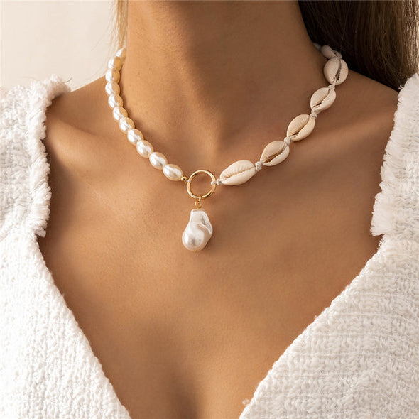 Multilayer Pearl Necklace